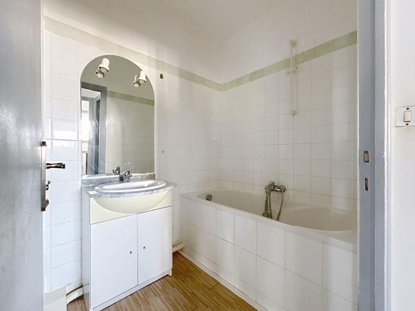 Appartement Montelimar 3 pièce(s) 69 m2