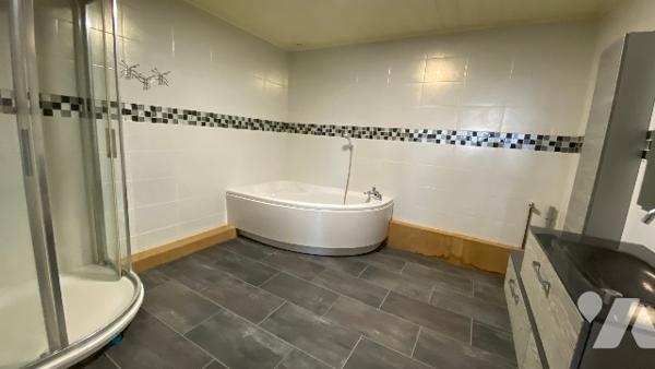 Appartement duplex 245m² au sol aux LES FOURGS.