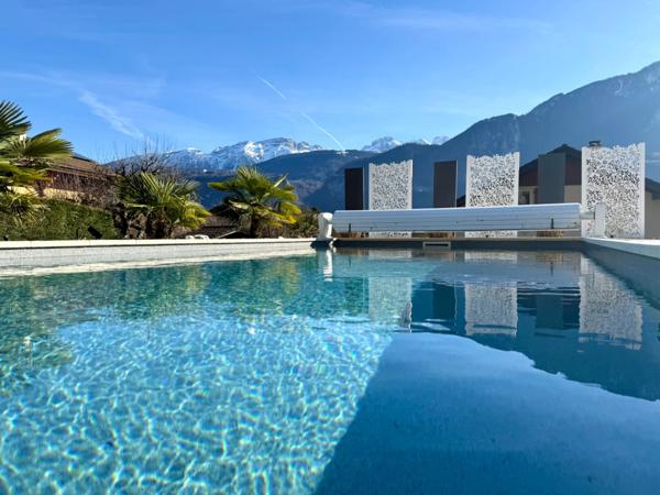 À vendre – Belle maison T5 de 138 m² utiles sur un terrain de 1 035 m² avec piscine à Ayse (74)