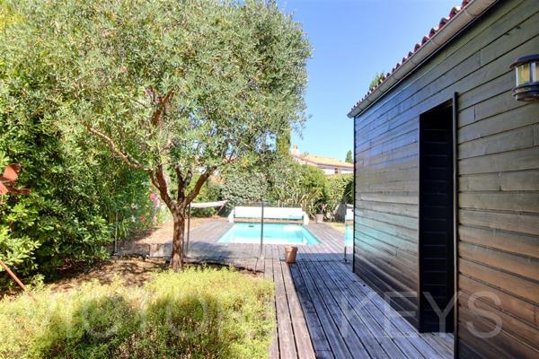 Maison avec piscine à vendre à La Flotte-en-Ré – cœur de village