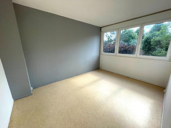 Appartement F3 - Résidence avec ascenseur - Secteur Faculté de Lettres - Nancy