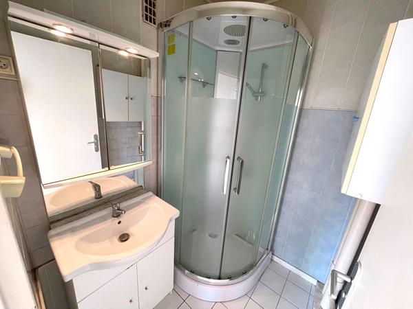 Appartement F3 - Résidence avec ascenseur - Secteur Faculté de Lettres - Nancy