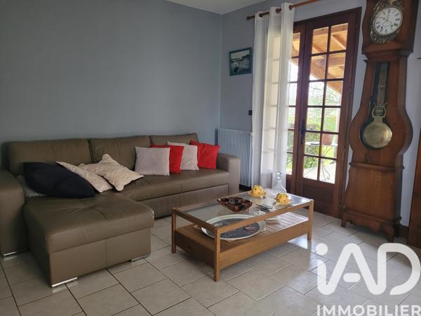 Maison à vendre 4 pièces 105 m² Champagne-Mouton