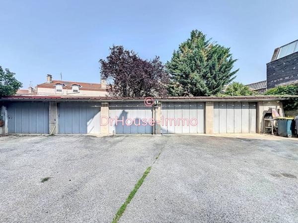 Immeuble à vendre 21 pièces de 455 m²