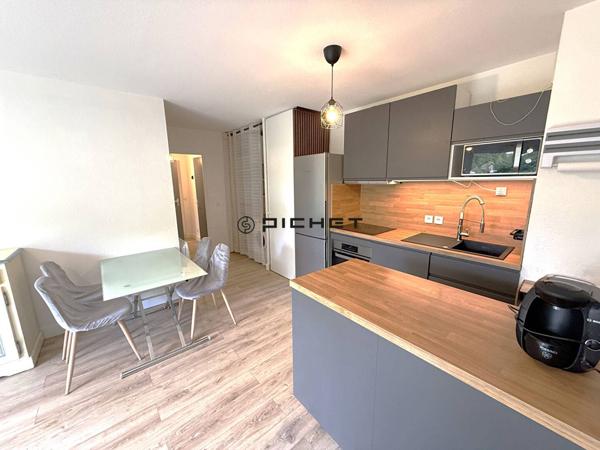 Appartement 3 pièces 56 m² MONTUSSAN - 33450