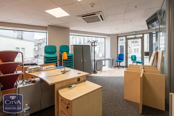 Immeuble à vendre 208m²