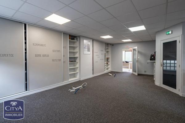 Immeuble à vendre 208m²