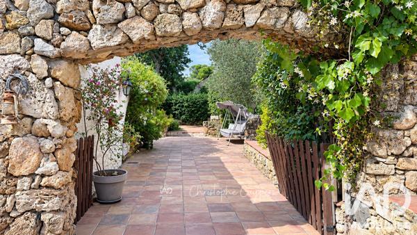 Maison (prestige) à vendre 5 pièces 130 m² Fréjus