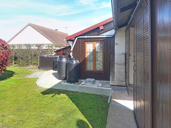 Charmante maison de 96 m², 2 chambres, terrain clos.