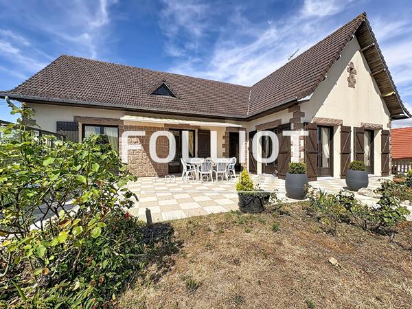 Maison 6 pièces à vendre à Saint Martin de Bréhal proche plage -