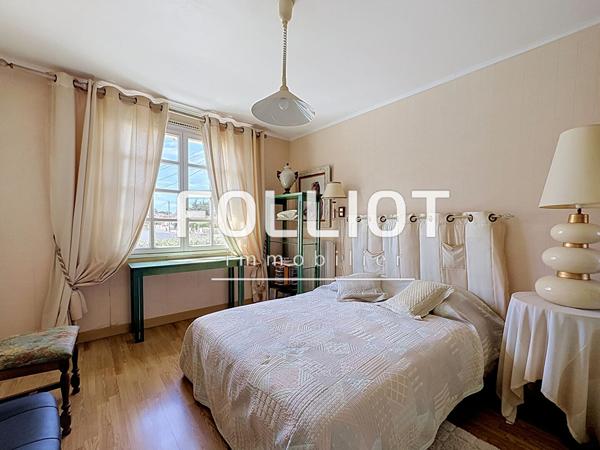 Maison 6 pièces à vendre à Saint Martin de Bréhal proche plage -