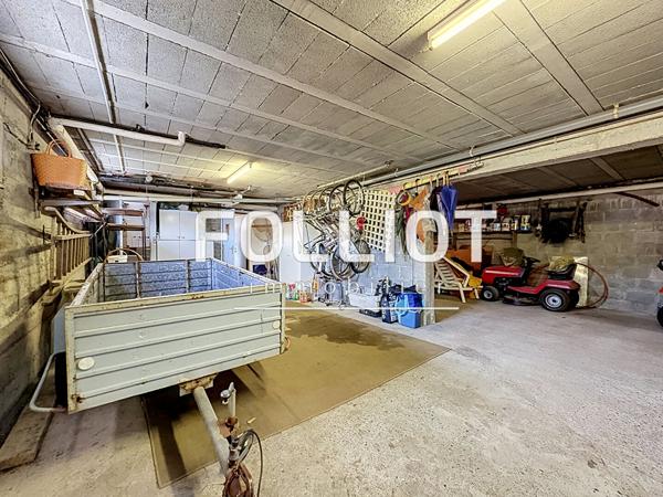 Maison 6 pièces à vendre à Saint Martin de Bréhal proche plage -