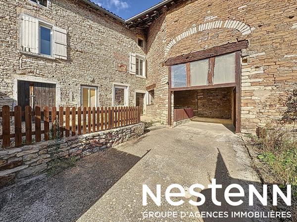 A vendre : Maison en Pierres - 4 pièces - Dépendances - 71260 PERONNE