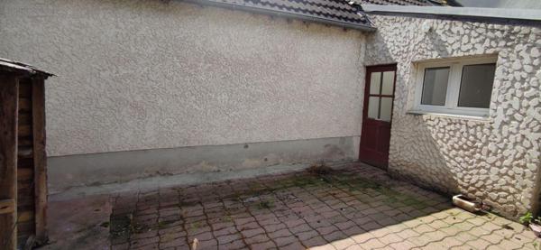 Maison à vendre à Foëcy dans le Cher (18500), ref : 142549M