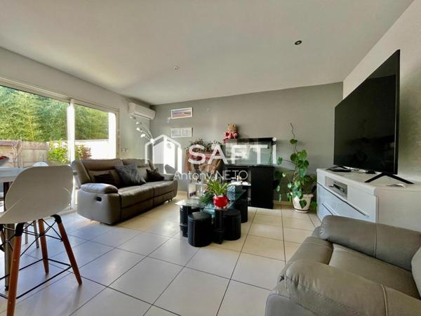 Maison contemporaine en duplex, 3 chambres, 2 points d'eau, Centre ville de Gujan.