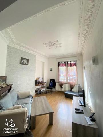 Idéal investisseur : murs d'une boulangerie de village et maison d'habitation - loués