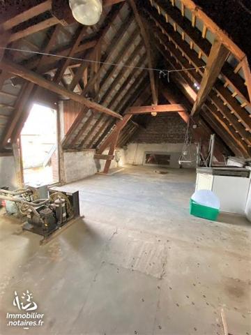 Idéal investisseur : murs d'une boulangerie de village et maison d'habitation - loués