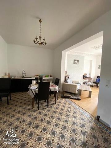 Idéal investisseur : murs d'une boulangerie de village et maison d'habitation - loués