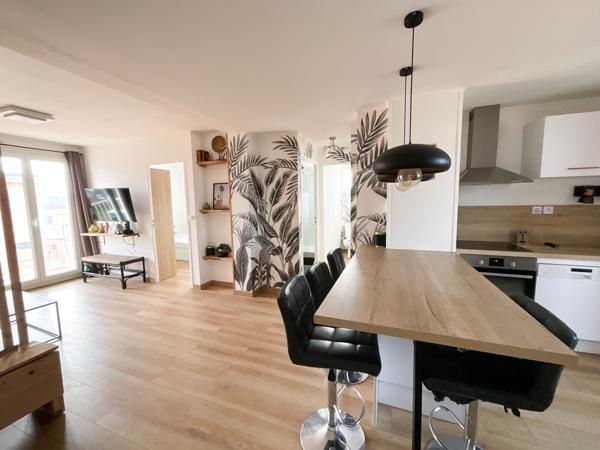 Spacieux appartement T4 de 73m2 avec balcon, cave et place de stationnement