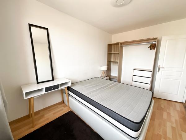 Spacieux appartement T4 de 73m2 avec balcon, cave et place de stationnement