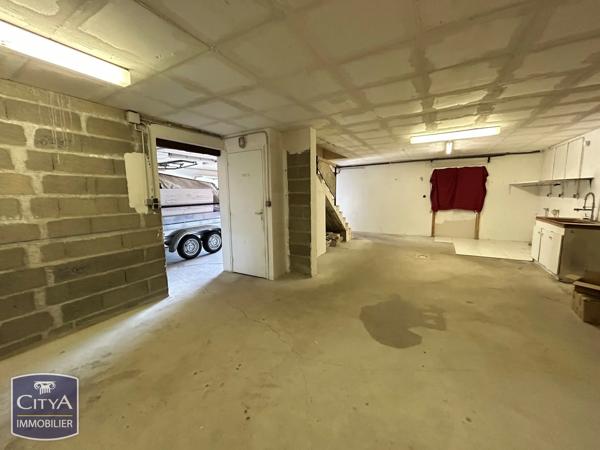 Maison à vendre 6 pièces 143m² Saint-Doulchard (18230)