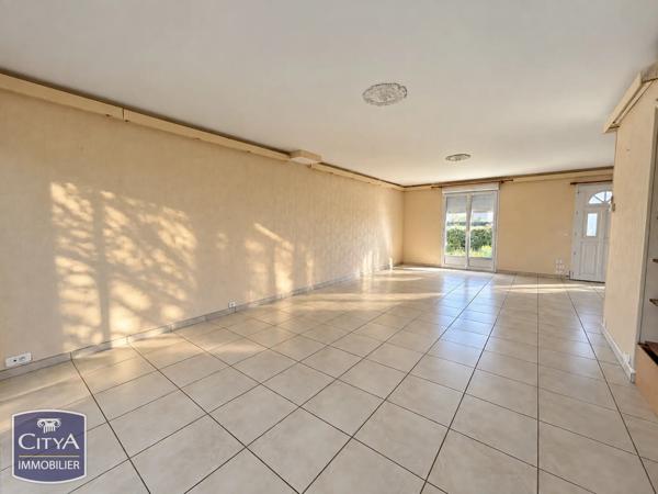 Maison à vendre 6 pièces 143m² Saint-Doulchard (18230)