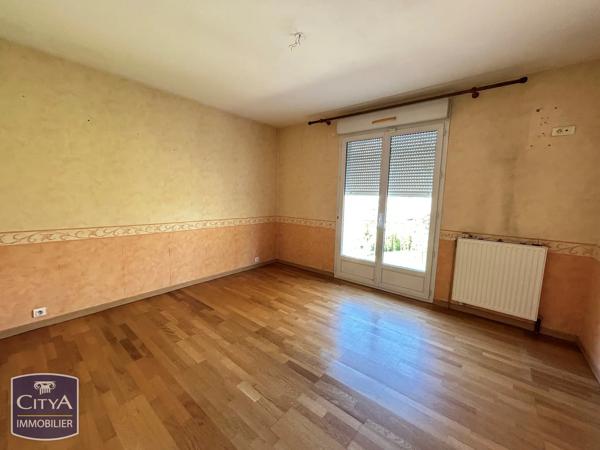 Maison à vendre 6 pièces 143m² Saint-Doulchard (18230)