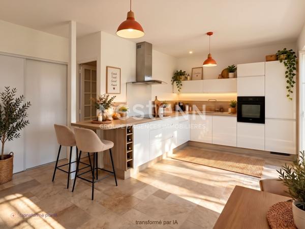 A VENDRE-LA CRAU Maison de plain-pied 157 m² -Terrain de 2 494 m² avec potentiel de division