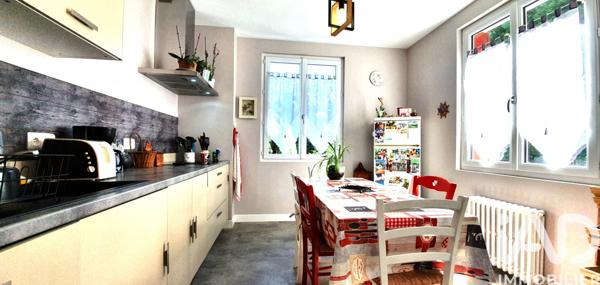 Maison à vendre 5 pièces 102 m² Saint-Hilaire-Peyroux