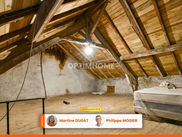 Maison à fort potentiel avec grange attenante à Creuzier-le-Vieux (03300)