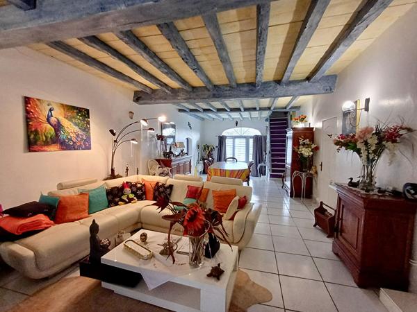 Maison 8 pièces 210 m2