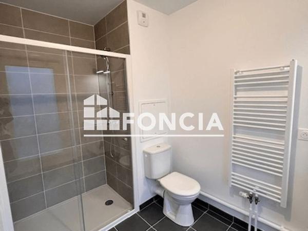 Location Appartement 3 pièces 62.63 m² - Deville-les-rouen 76250