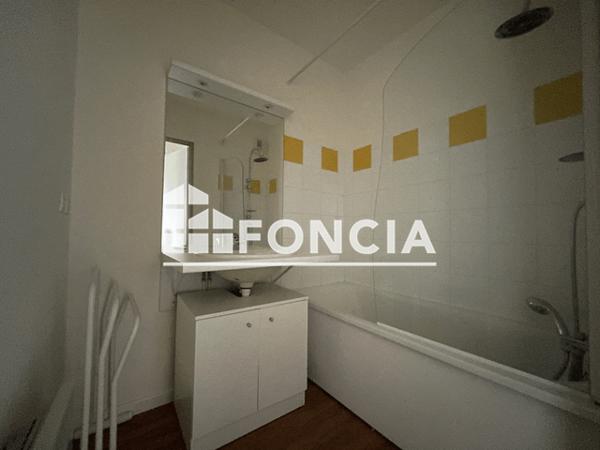 Location Appartement 2 pièces 48.99 m² - 8 RUE DU CLAUD FARDEIX Trelissac 24750