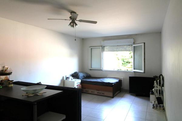 Studio, 27 m² + cave