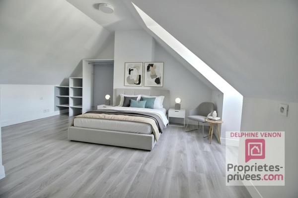 Exclusivité -  Maison  3 chambres sur sous-sol  total avec un terrain de 1002 m² proche du futur lycée à Châteauneuf sur Loire