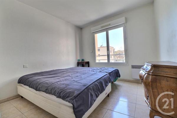 Appartement F3 à vendre  3 pièces - 72,37 m2 ST RAPHAEL - 83