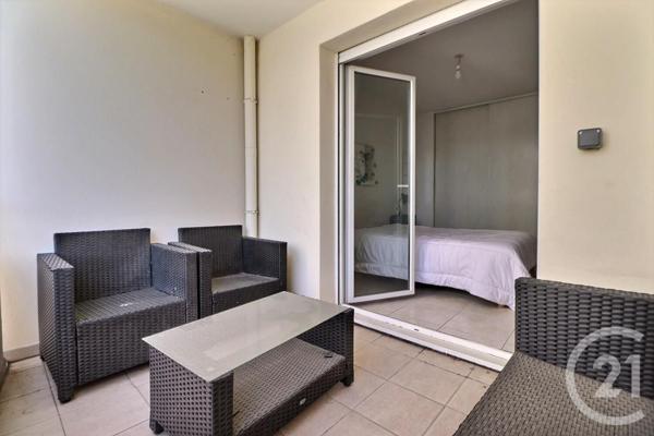 Appartement F3 à vendre  3 pièces - 72,37 m2 ST RAPHAEL - 83