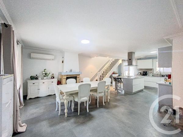 Maison à vendre  6 pièces - 146 m2 CORBAS - 69