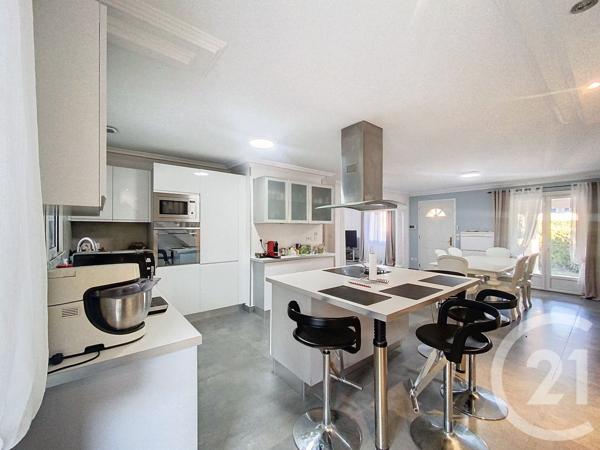 Maison à vendre  6 pièces - 146 m2 CORBAS - 69