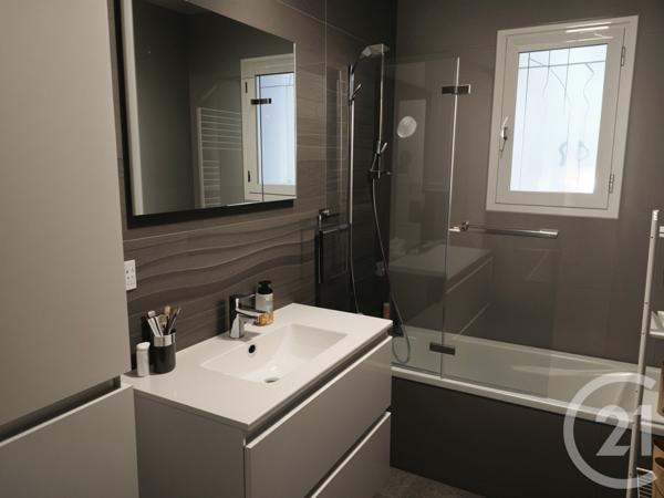 Maison à vendre  6 pièces - 146 m2 CORBAS - 69