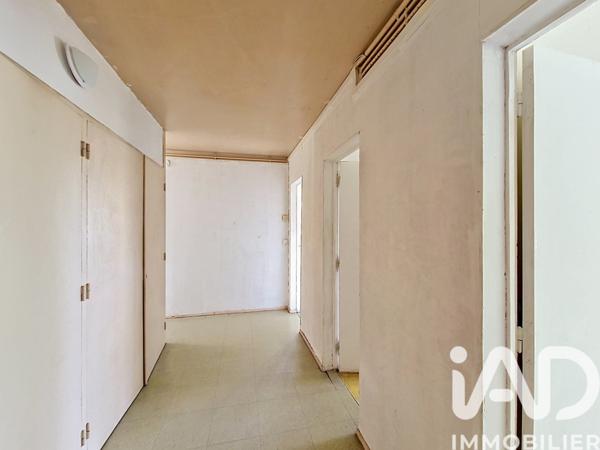Appartement à vendre 4 pièces 76 m² Saint-Étienne-du-Rouvray
