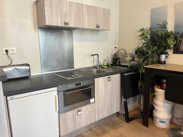 Transaction immobilière › Studio 30m² - La Rochelle - Proche du Vieux-Port