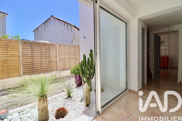 Maison à vendre 4 pièces 238 m² Marseille 9