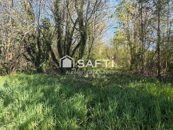 Terrain de loisir coeur de village