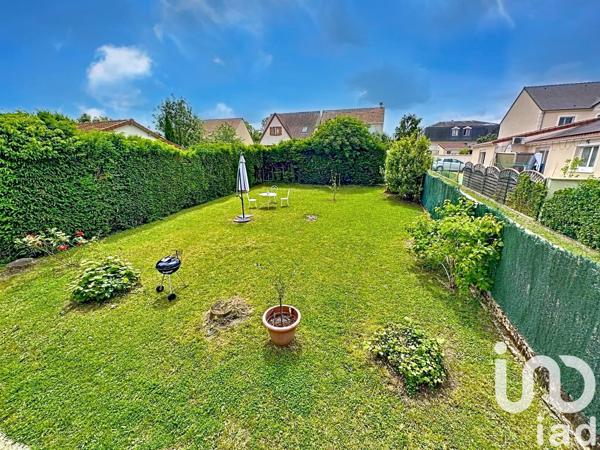 House for sale 4 rooms 70 m² Ris-Orangis