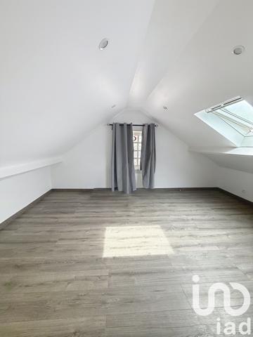 House for sale 4 rooms 70 m² Ris-Orangis