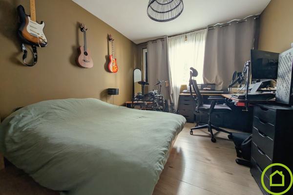 Appartement à VILLENEUVE D'ASCQ (59650)