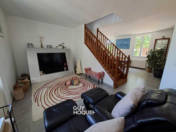 SAINT-VALLIER  Une maison familiale au coeur d'un écrin de verdure