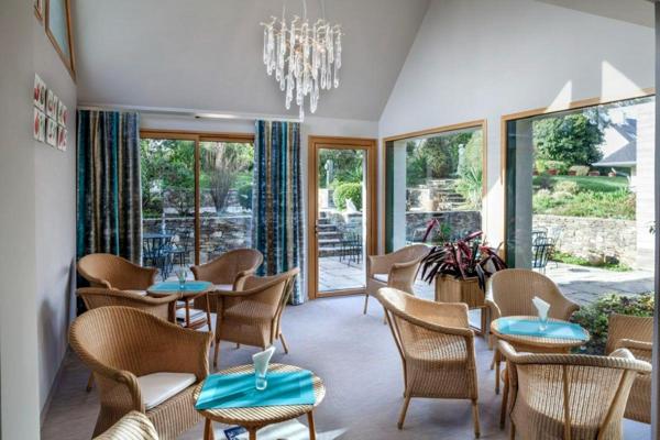 SECTEUR LANNION - RESTAURANT 380 M², LOGEMENT