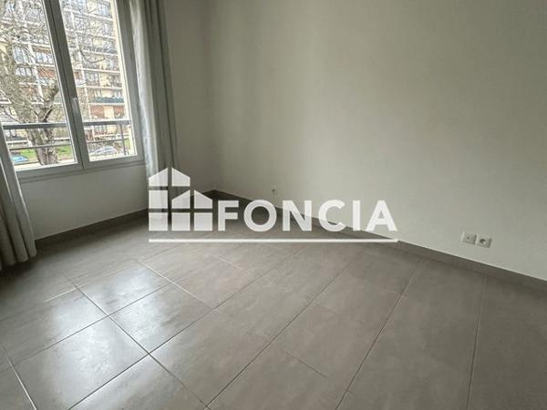 Location Appartement 2 pièces 45.5 m² - Viry-chatillon 91170